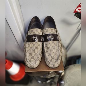 $500 Gucci Ebony And Cocoa Canvas Monogram Drivers Loafers Size 14.5 M